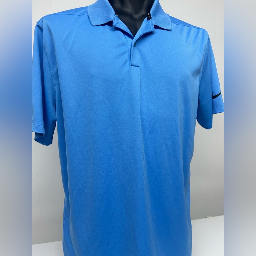 NIKE dri-fit men’s size large golf polo